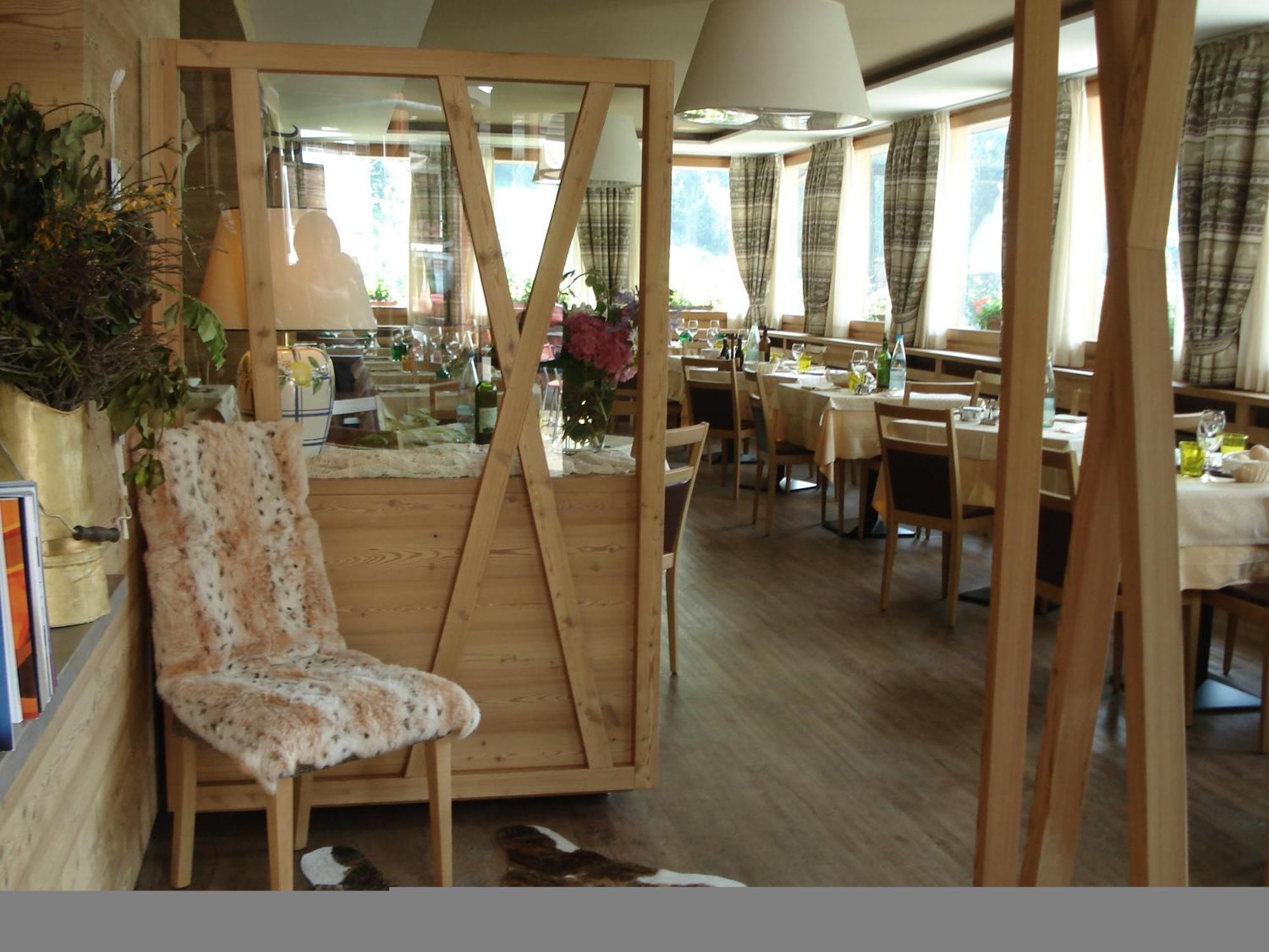Hotel Pedretti برانسي المظهر الخارجي الصورة