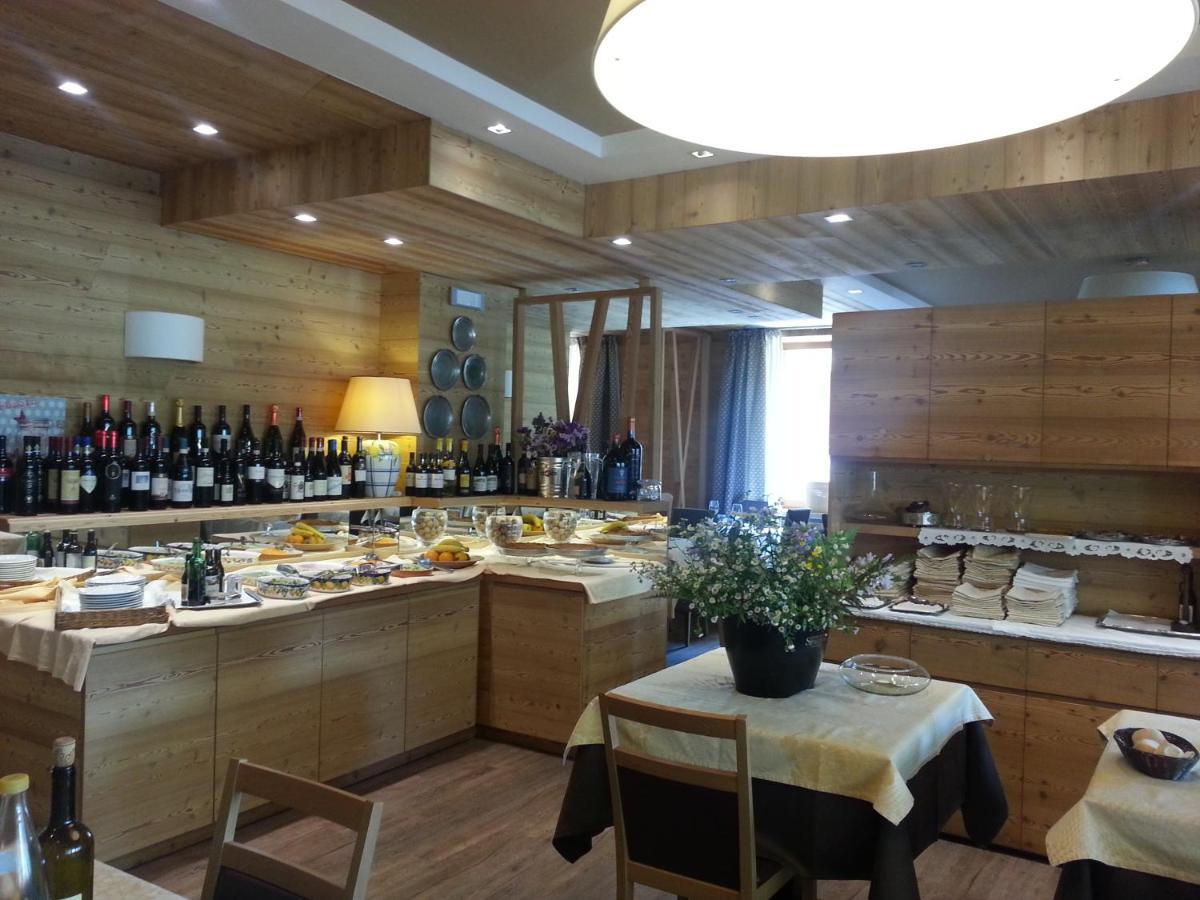Hotel Pedretti برانسي الغرفة الصورة